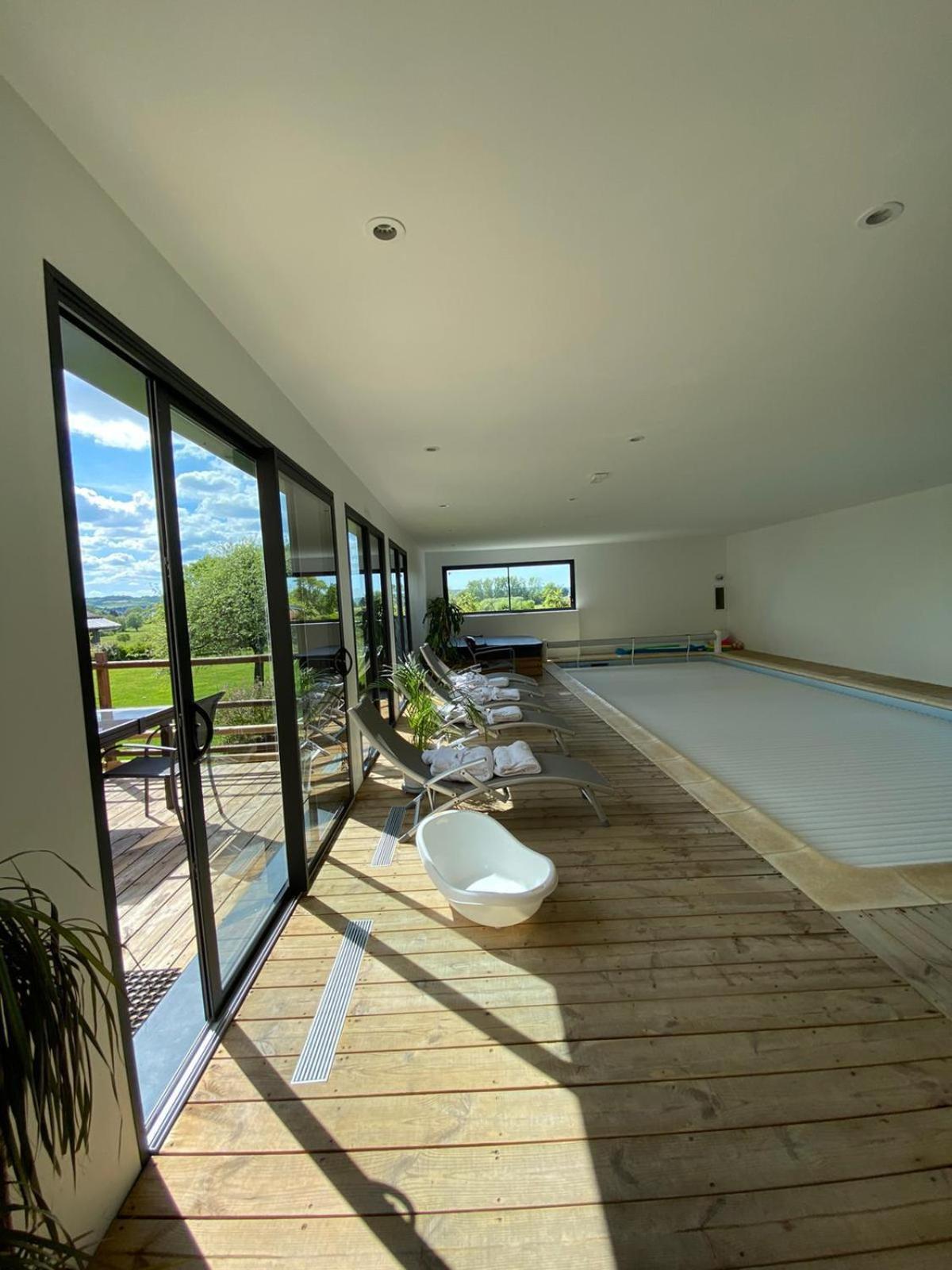 Piscine Interieure Privee Chauffee Toute L Annee Et Spa St Martin Saint-Martin-l'Hortier Екстер'єр фото